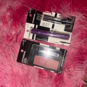 COVERGIRL Makeup Trio with Pink Blush, Black Mascara and Brow/lip define